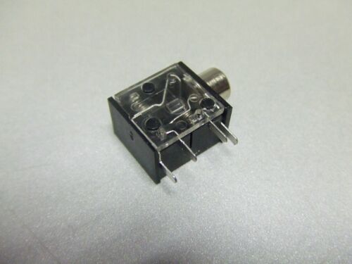  Stereo Jack  Switchcraft 35RAPC3BVN4 -  4 pcs - Picture 1 of 3