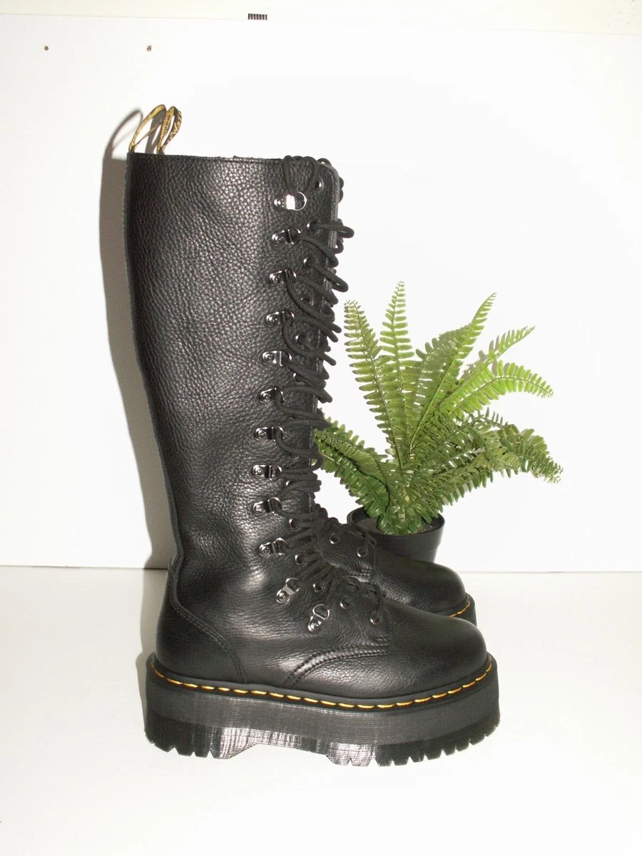 1b60 dr martens deals