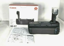   Near Mint  Canon BG-E7 Battery Grip Beauty products with low usege 0174
