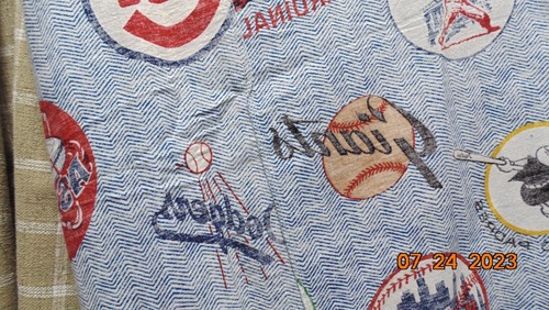 2 Twin Bed Covers Baseball Teams Logo Linen Blend Fabric --  Handmade crafted - 第 13/13 張圖片