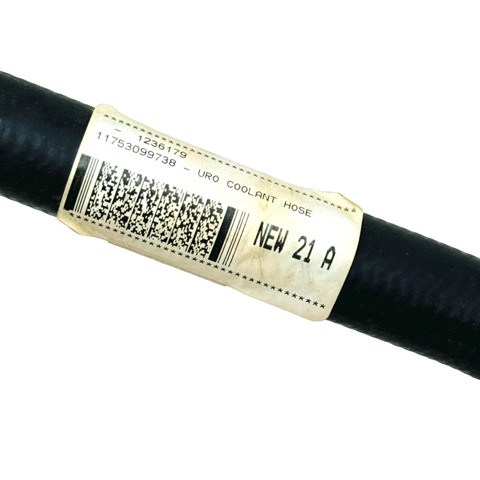 Manguera enfriador de aceite URO Parts URO-000934 1236179 se adapta a Volvo V90 S90 960 Foto 2 de 4