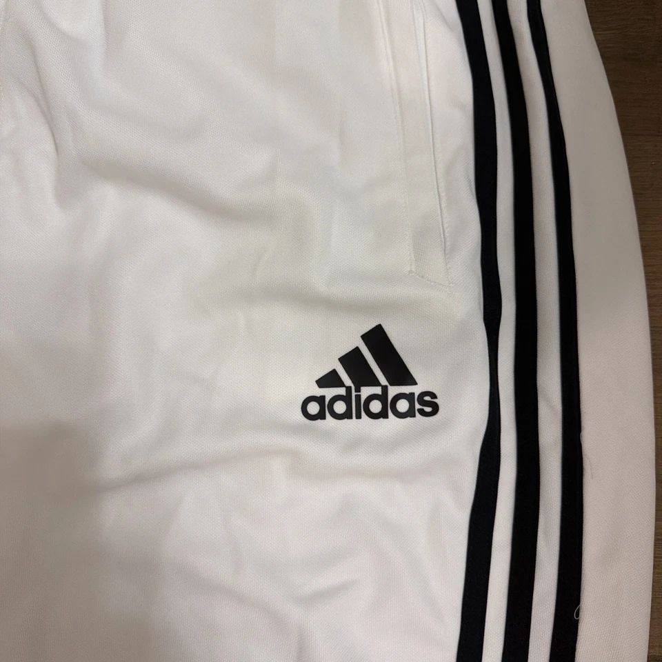 Calça Adidas Track Masculina Grande Branca Preta Climacool 3 Listras Zíper Tornozelo Futebol - Imagem 2 de 4