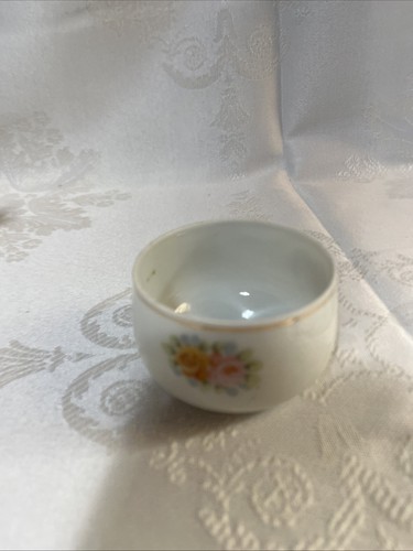 Ciotola anello portagioie cinese decorata con fiori vintage - Foto 1 di 6