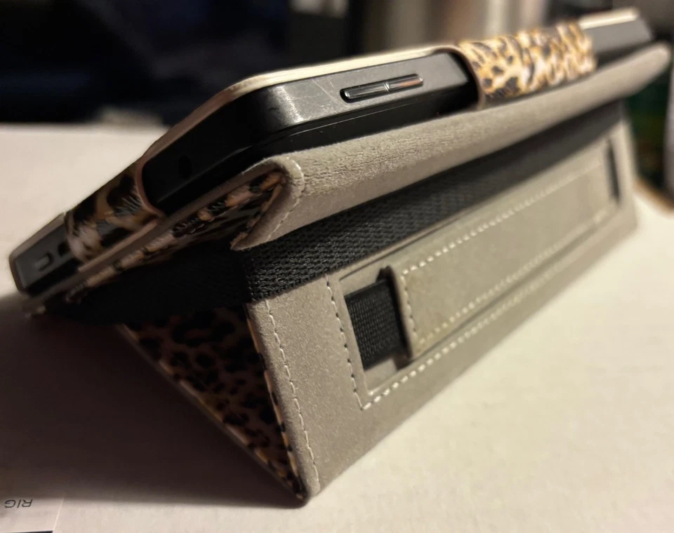 AMAZON FIRE 6 TABLET HANDHELD ELECTRONICS - Image 4 of 4