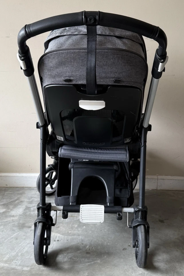 Bugaboo Bee 6 Stroller, Excellent Condition, Missing (bumper bar) Belly Bar - Image 3 of 4