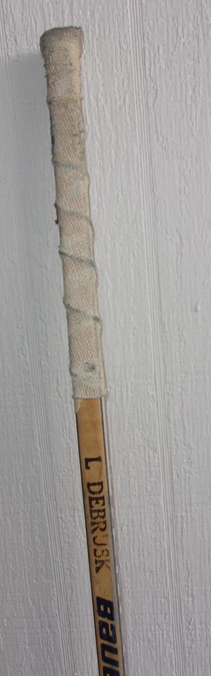 PHOENIX COYOTES Louie DeBrusk game-used Bauer Supreme wood stick from 1998-2001 - Image 4 of 4