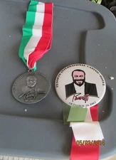 PAVAROTTI BUTTON & MEDALLION RESORTS INTERNATIONAL CASINO ATLANTIC CITY NJ 1983 