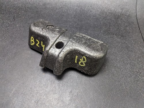 Tow Hook Eye Foam Storage Box 2018 BMW X1 71106864233 2016 2017 2019 - 2022 - Picture 9 of 9