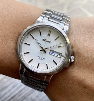 SEIKO SPIRIT TITANIUMクォーツ s-l400.jpg