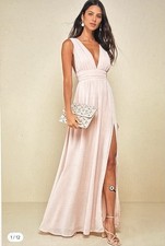 Lulus Heavenly Hues Blush Maxi Dress Size medium NWT Bridesmaid Wedding V Neck