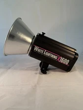 White Lightning X1600 Monolight Studio Flash (Paul C. Buff) - 12152