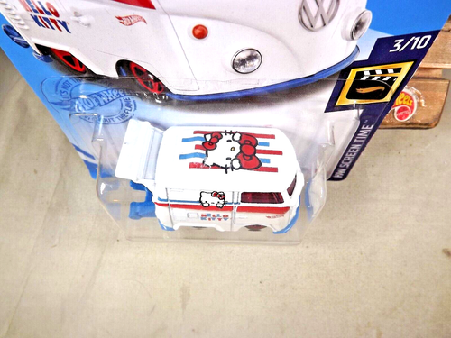 2021 Hot Wheels #38 HW Screen Time-Hello Kitty 3/10 KOOL KOMBI White w/Red 5 Sp - Picture 3 of 5