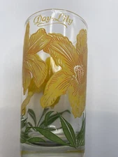 Vintage Day Lily Boscul Peanut Butter Glass Drinking Tumbler Yellow Swanky Swig