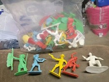 Vtg 1950s Plastic Indian Cowboy Soldier Action Figure Ylw Grn Red Blue White Lot