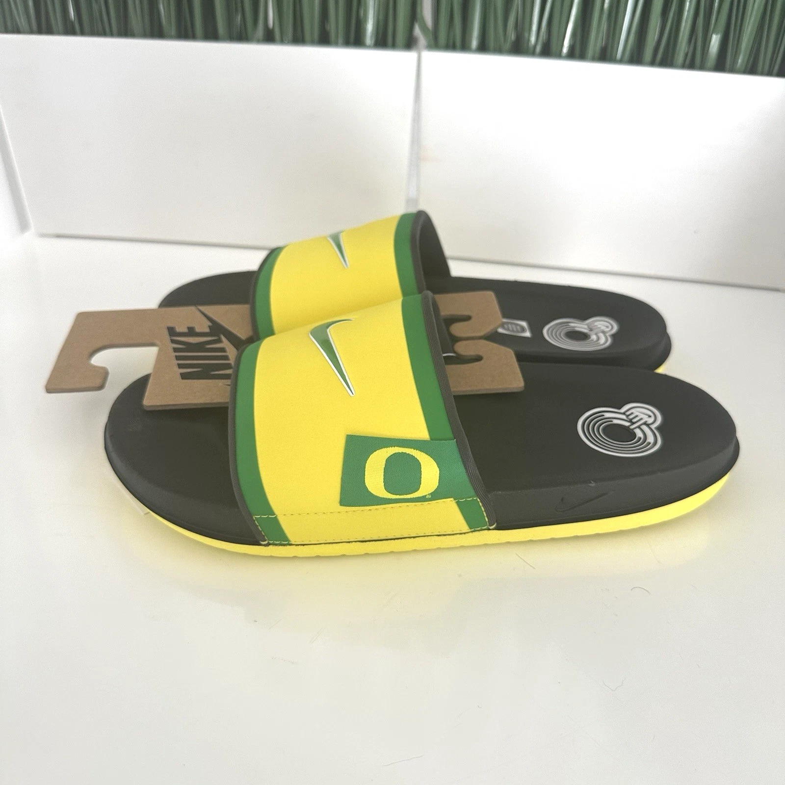 Sandali Nike X Oregon Ducks 2024 Off Court Slide gialli da uomo FN4310 700 taglia 11