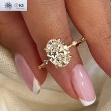 IGI 2.00Ct E VVS2 Oval Cut Lab Grown Diamond Engagement Ring In 18K Yellow Gold