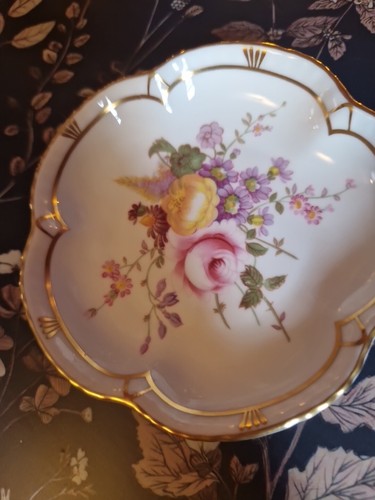Royal Crown Derby Posies Trinket Dish - Picture 3 of 5