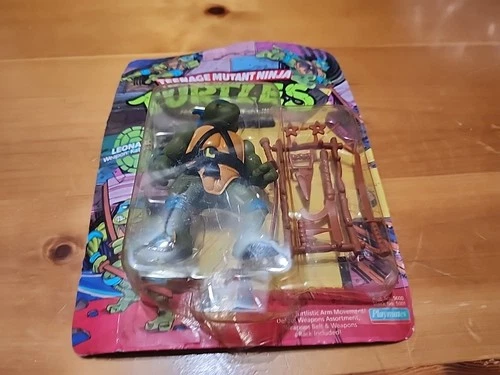 Teenage Mutant Ninja Turtles Leonardo Figure 1988 Playmates New Unpunched Sealed