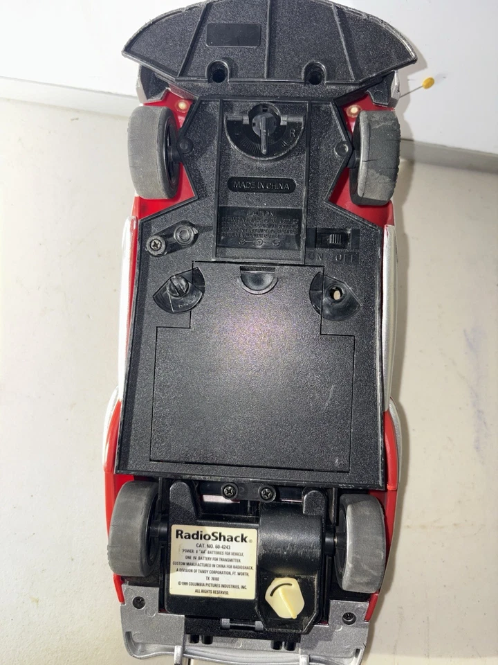 Vintage 1999 Stuart Little RC Car Radio Shack NO REMOTE Works Great - Image 4 of 4