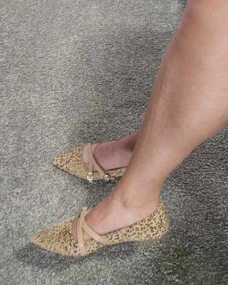 journee collection Pointy Toe Leopard Flats