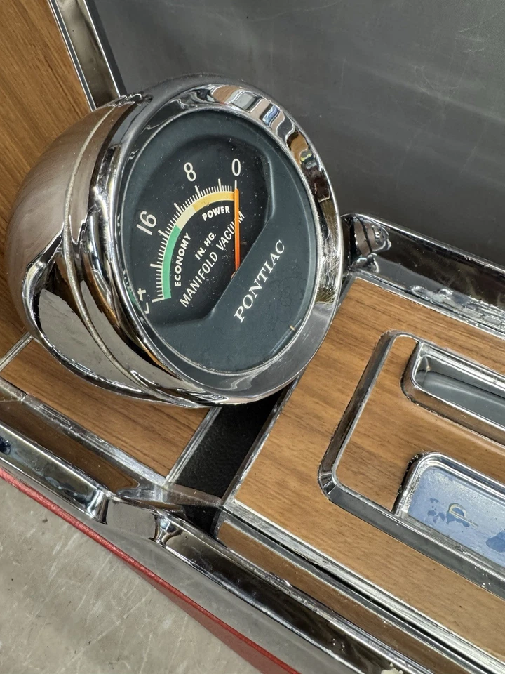 Pontiac Grand Prix Bonneville 1965 1966 consola central automática aspiradora Catalina Foto 3 de 4