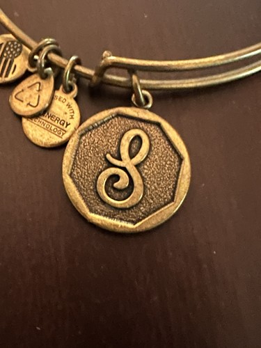 ALEX and ANI Initial Letter S Gold Tone Bangle Charm Bracelet Adjustable - Picture 2 of 2