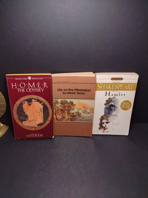 Classics Paperback 3 Book Bundle Twain, Homer, Shakespeare 