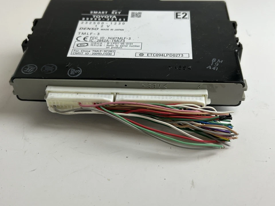 Módulo de control de llave inteligente con bloqueo de robo Lexus Es350 2011 89990-33161 OEM Foto 2 de 4