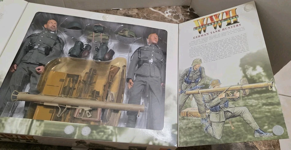 Dragon Toys WWII 1945 Konigsberg Klein German Tank Hunters 12" Figure 2001 NIB - Image 3 of 4