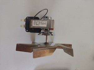 AEG Backofen BSE792220B  94418775503 Umluftmotor 8996619265052 mit Lüfterrad