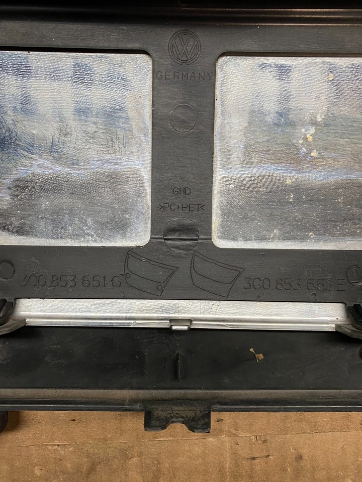 2006 to 2010 Volkswagen Passat Front Upper Grill Grille Oem D4974 DG1