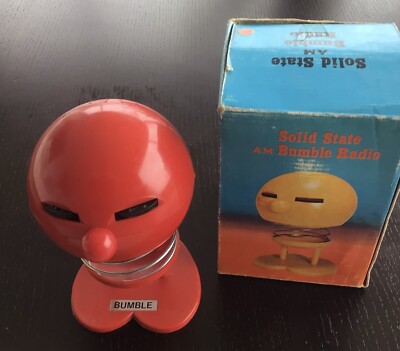 SOLID STATE AM BUMBLE RADIO + BOX  1970 s RED SPACE AGE TOY UNUSED HOMG KONG