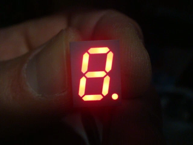 LOT 25 RED 0.4" 7-seg LED Displays --  AGILENT HDSP-F101-EF000 -- New and Unused - Image 2 of 4