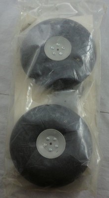 Du-Bro DuBro 5 1/2'' Diameter Inflatable Airplane Big Wheels DUB550RV