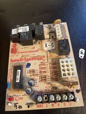 50A65-475 Gas Furnace Control Board D341396P01 White-Rodgers CNT03076