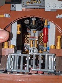 LEGO The LEGO Movie 70810 MetalBeard's Sea Cow Incomplete 