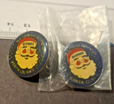 vtg lot of 2 Finnair Finland aviation santa claus official airline pin badge