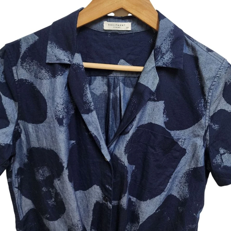 Equipo Top Mujer Talla S Azul Corazones Botón V Cuello Manga Corta Bolsillo Corbata Cintura Foto 3 de 4