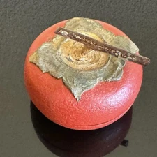 Tea ceremony utensils (incense container) Persimmon lacquer Mitsuga