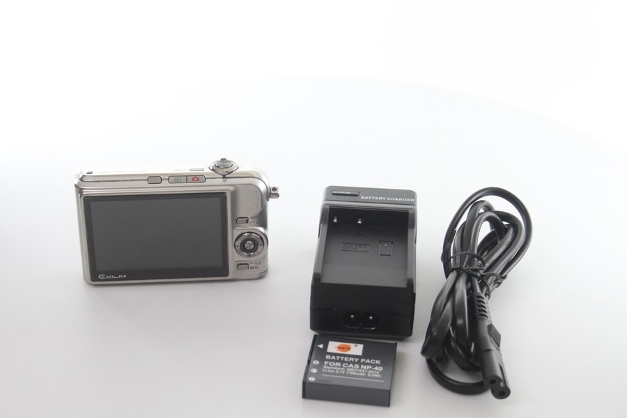 Casio Exilim EX-Z1000 10.1MP Digital Camera 3x Anti Shake Optical