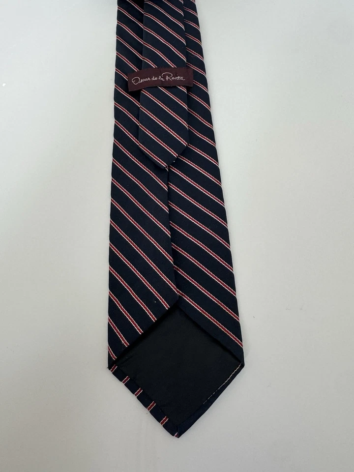 Oscar de la Renta Red Striped navyblue Silk Tie With Red Stripes - Image 2 of 3