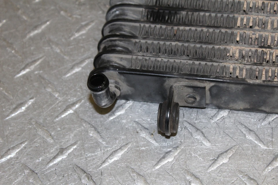 Aprilia RSV 2003 motor mille enfriador de aceite de motor Foto 2 de 4