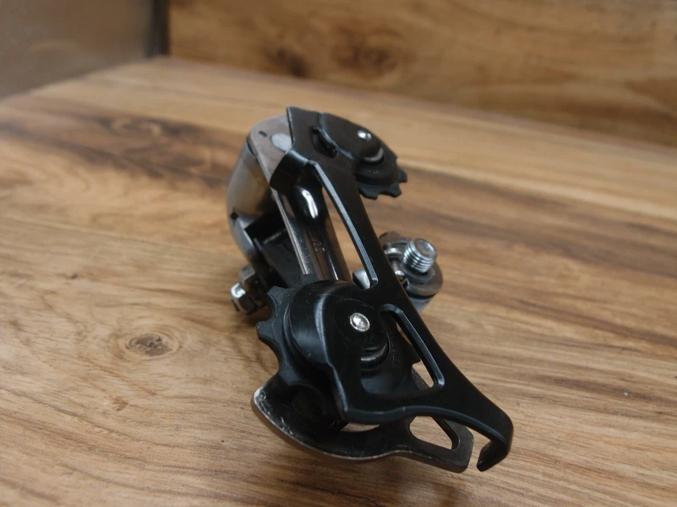 1993 rear derailleur Shimano STX RD-MC31 VIA Japan mid cage 7 speed - Image 3 of 4