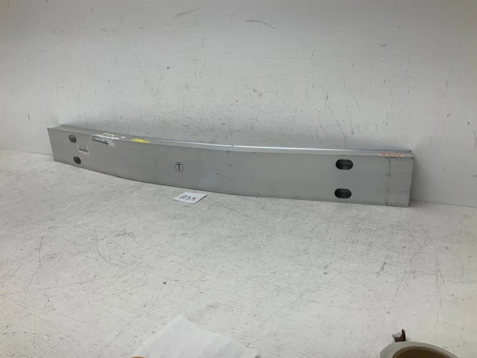NEW 2012 2013 2014 -2019 Toyota Prius C Rear Bumper Reinforcement Impact Bar OEM Foto 3 de 4