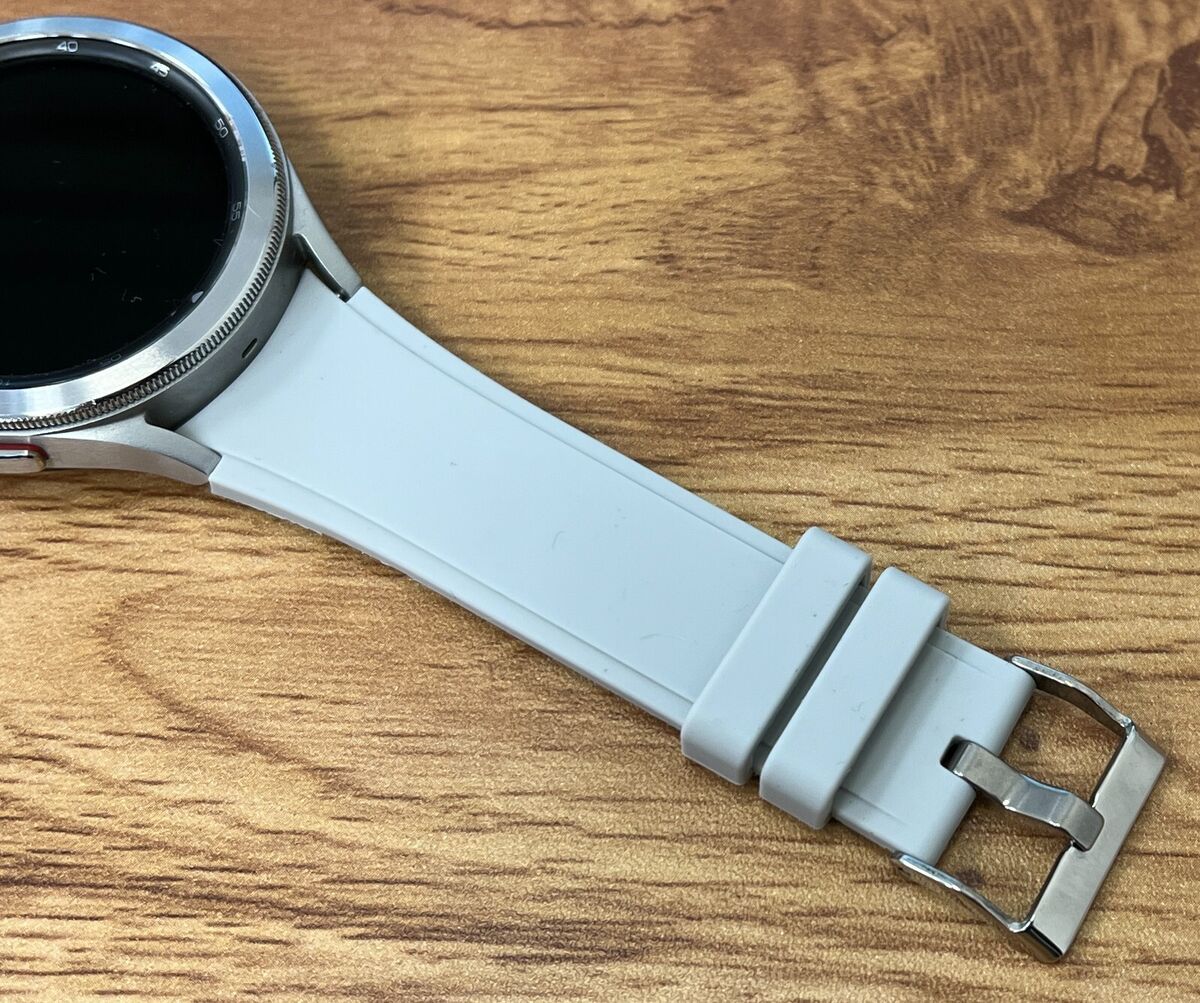 SAMSUNG Galaxy Watch 4 Classic 46mm Stainless Steel Case LTE SAMSUNG Galaxy Watch 4 Classic 46mm Stainless Steel Case LTE