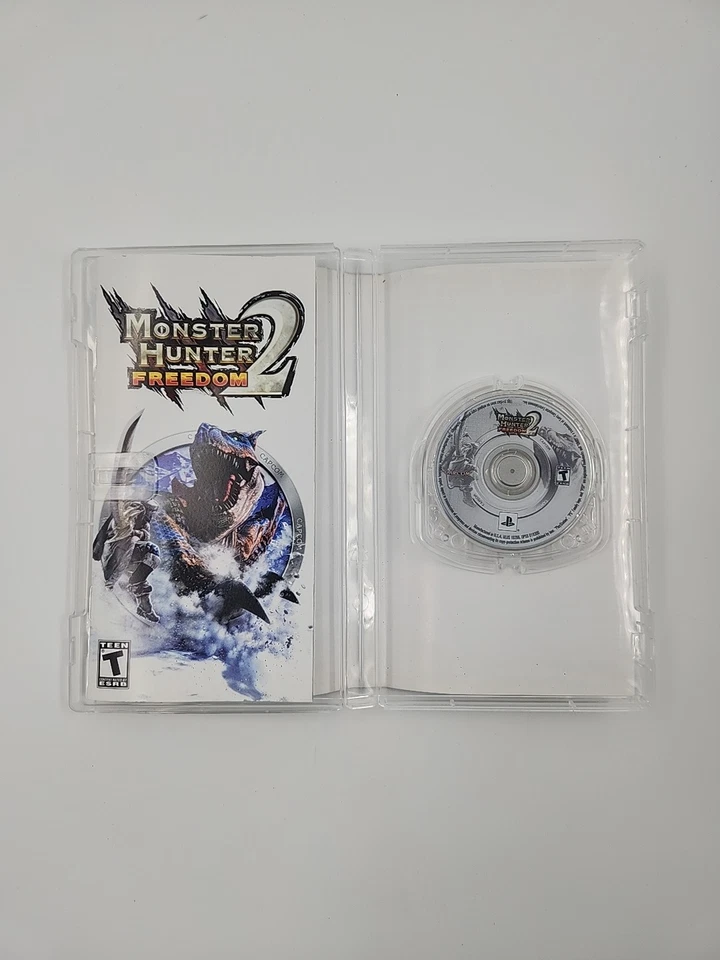 Monster Hunter Freedom 2 PSP Playstation Portable Complete CIB - Image 3 of 4
