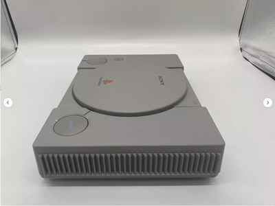 PlayStation 1 PS1 Console w/ Gran Turismo 1 + 2 set SCPH-7000 JP