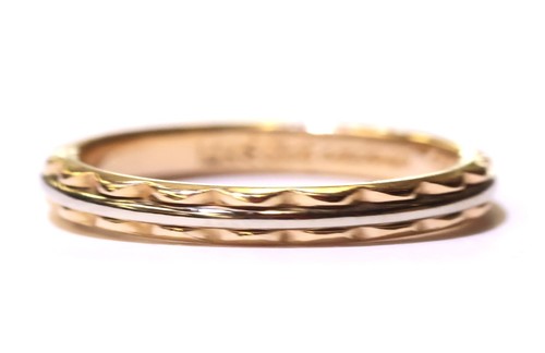 14K Yellow white solid gold wedding band ring 2.4g size 6.25 2.5mm pattern women