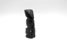 Vintage schwarz Obsidian Gold glänzend handgeschnitzt Figur