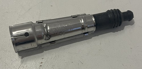Beru ZLE205 Zündkerzenstecker 0300072110 passend für Audi Skoda Seat Porsche usw - Picture 2 of 5